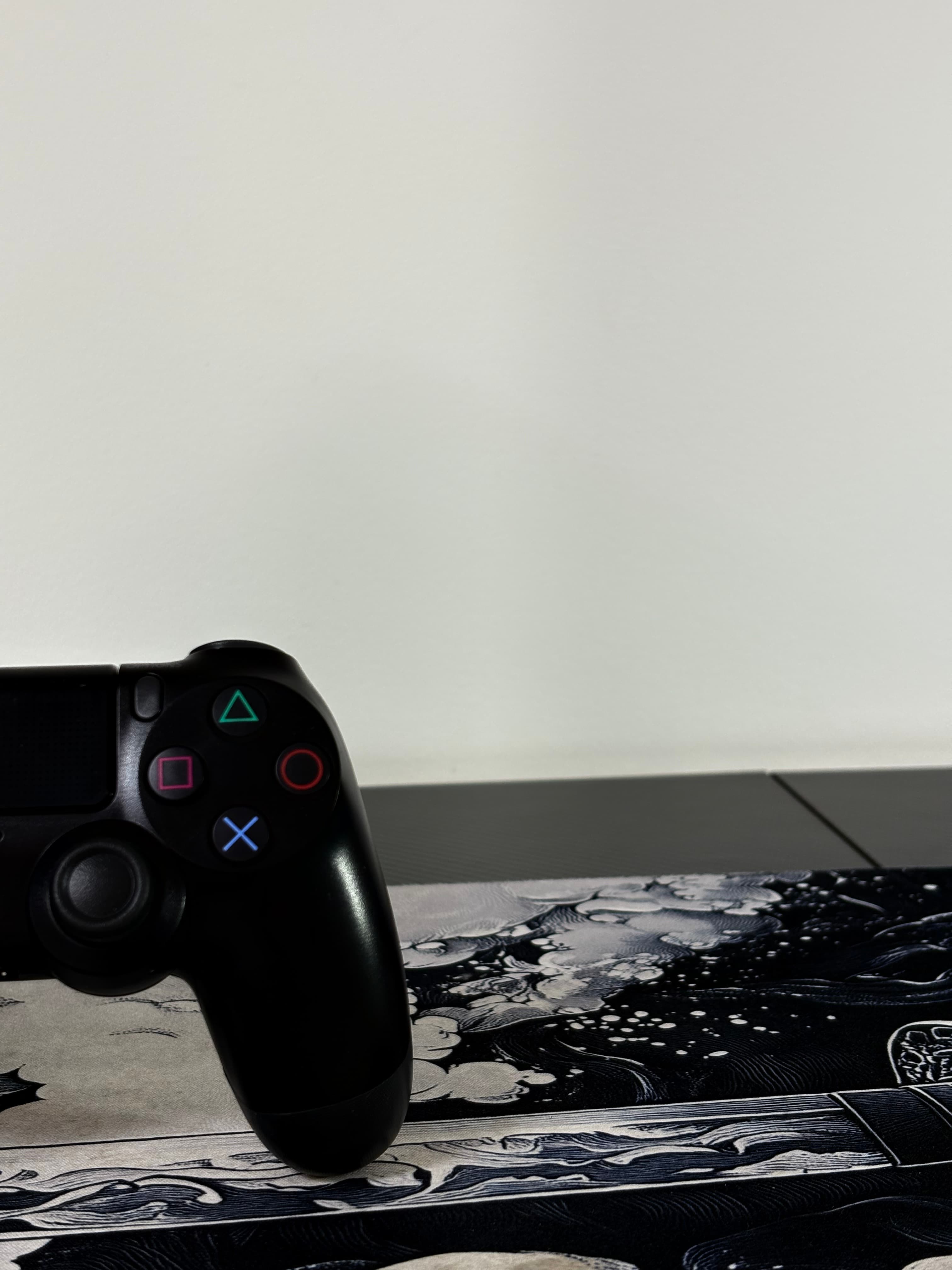 PlayStation 4 ( PS4) - Slim 